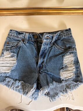 Vintage LEVI denim shorts